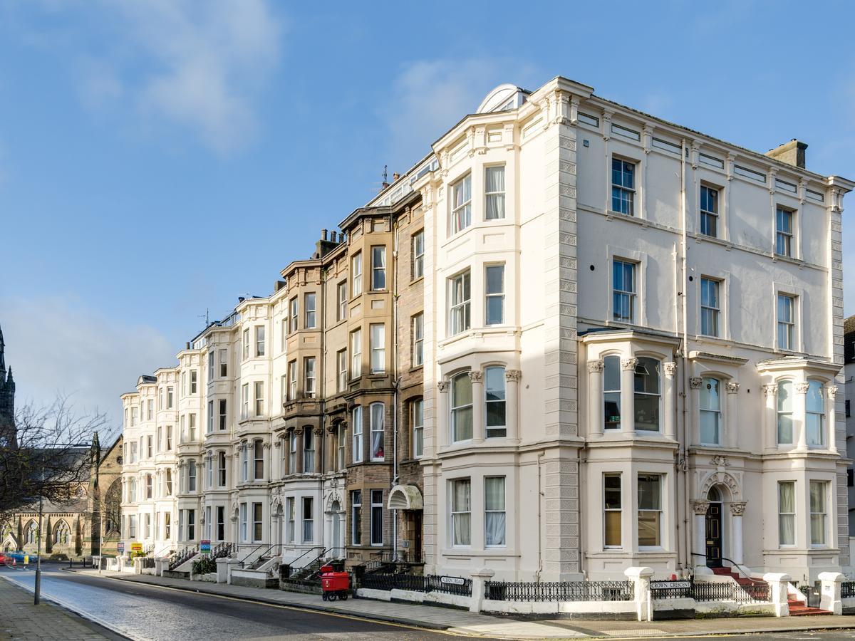 The Spires Apartment Scarborough Exterior photo